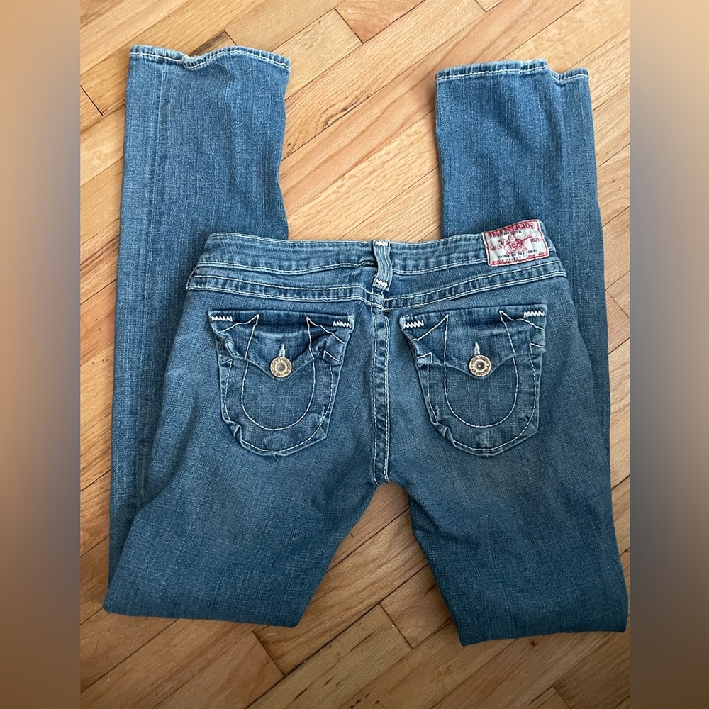 True Religion women’s Billy Big T jeans size 31- EUC- 100% authentic